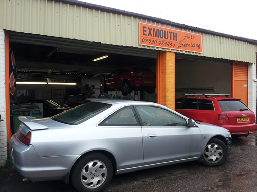 garage-in-exmouth car-garage-in-exmouth